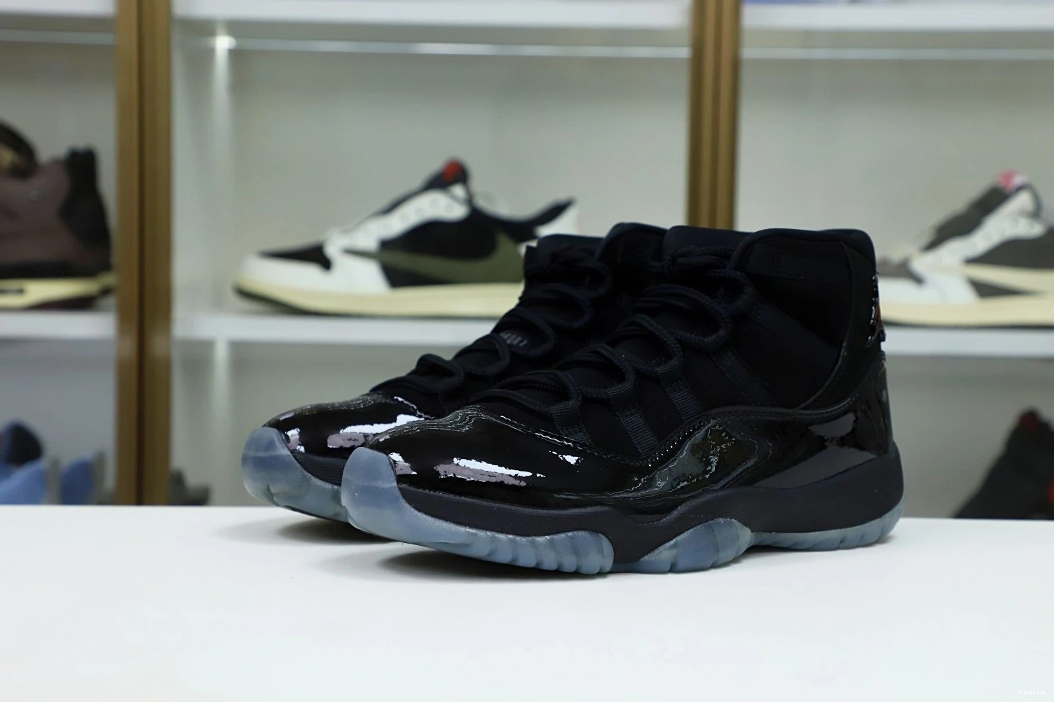 AND GOWN' 11 AIR 'CAP RETRO JORDAN 0113